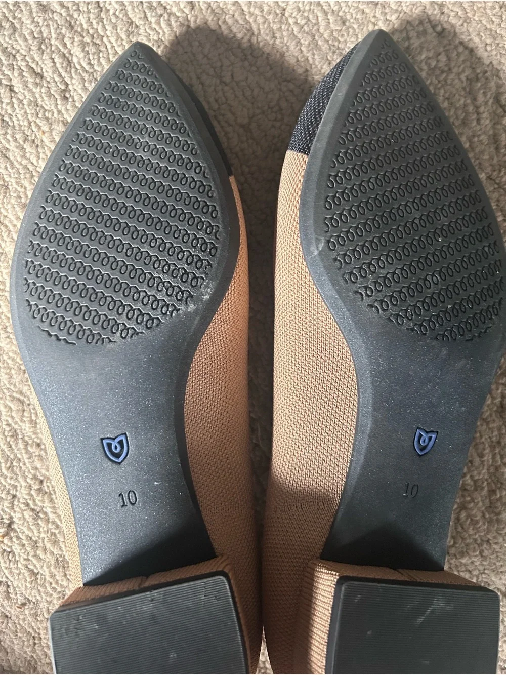 Rothy’s Size 10 Pointed Toe Ballet Flats in Beige and Black